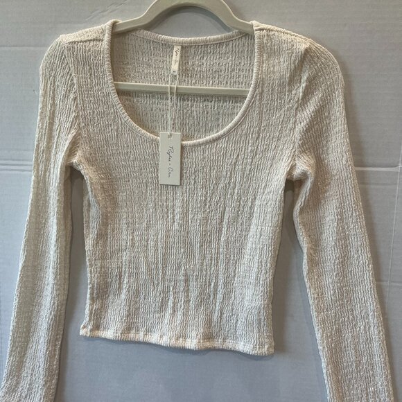 Women - NWT - XS & S - Rylee + Cru Textured Long Sleeve Ivory Top - Picture 1 of 4